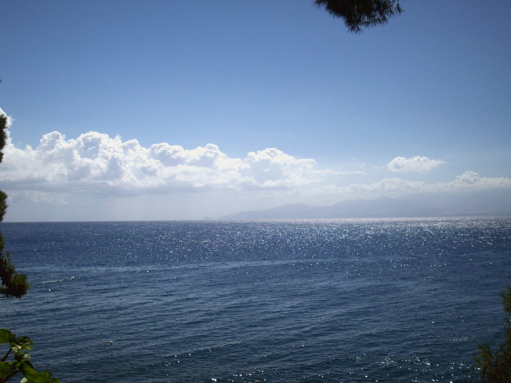 Cefalù all'orizzonte