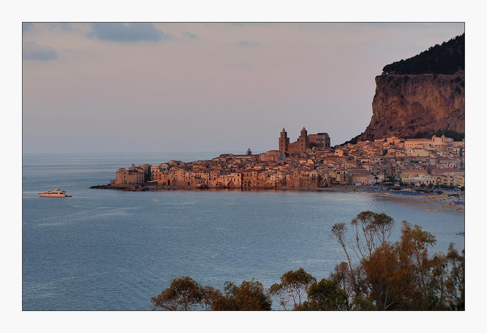 Cefalu in der Abendsonne