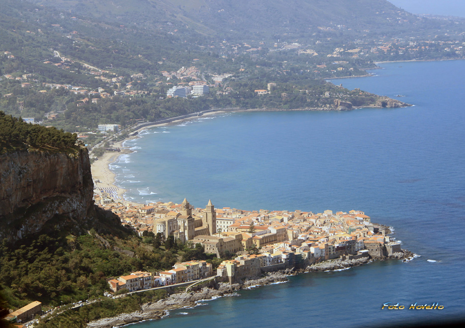 CEFALU' VEDUTA AEREA.