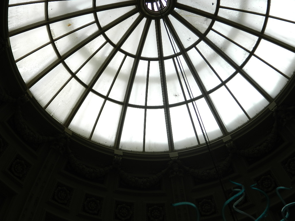 Ceiling V&A