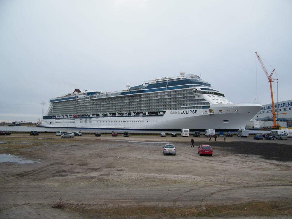 Celebrity Eclipse beim Ausdocken