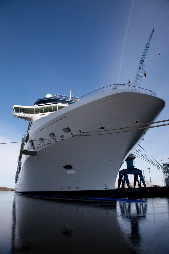 Celebrity Eclipse .