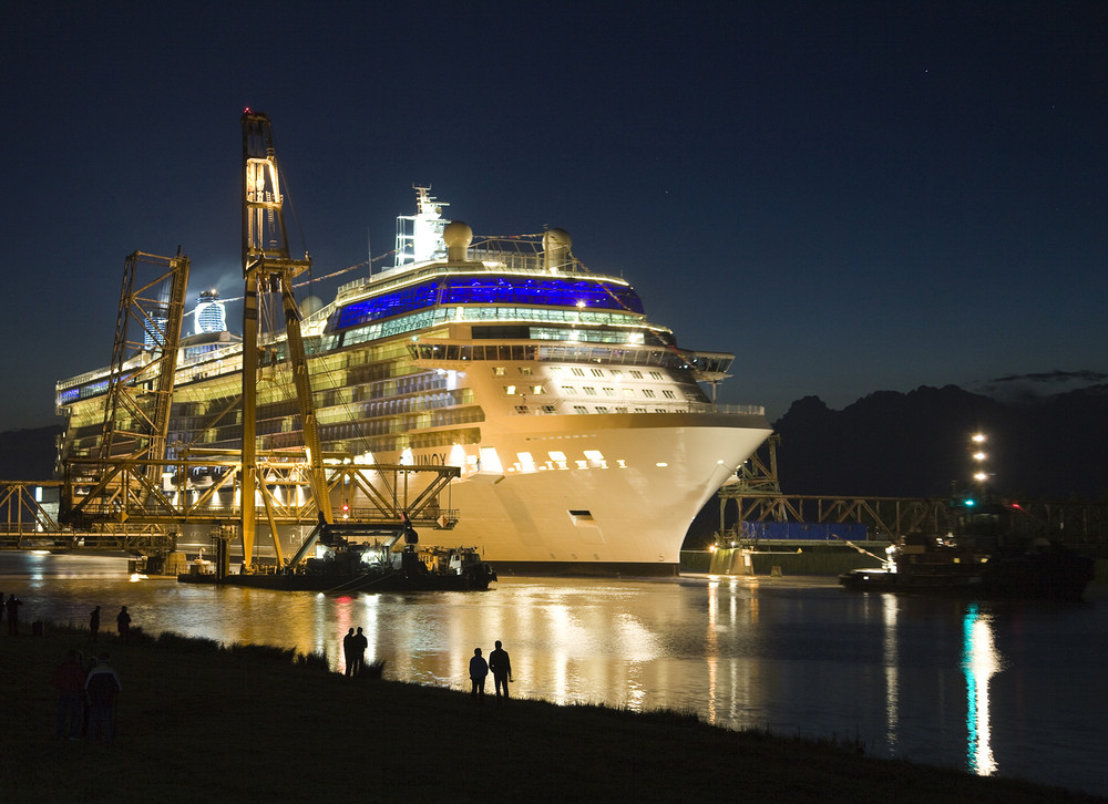 Celebrity EQUINOX