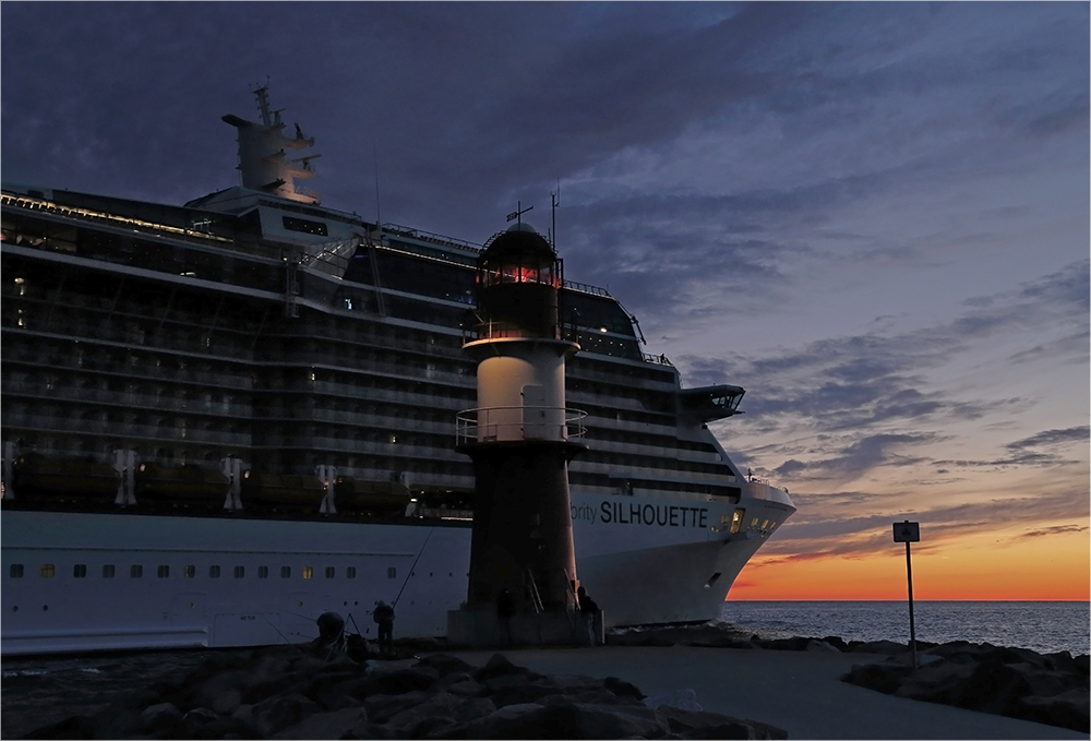 Celebrity Silhouette in Warnemünde