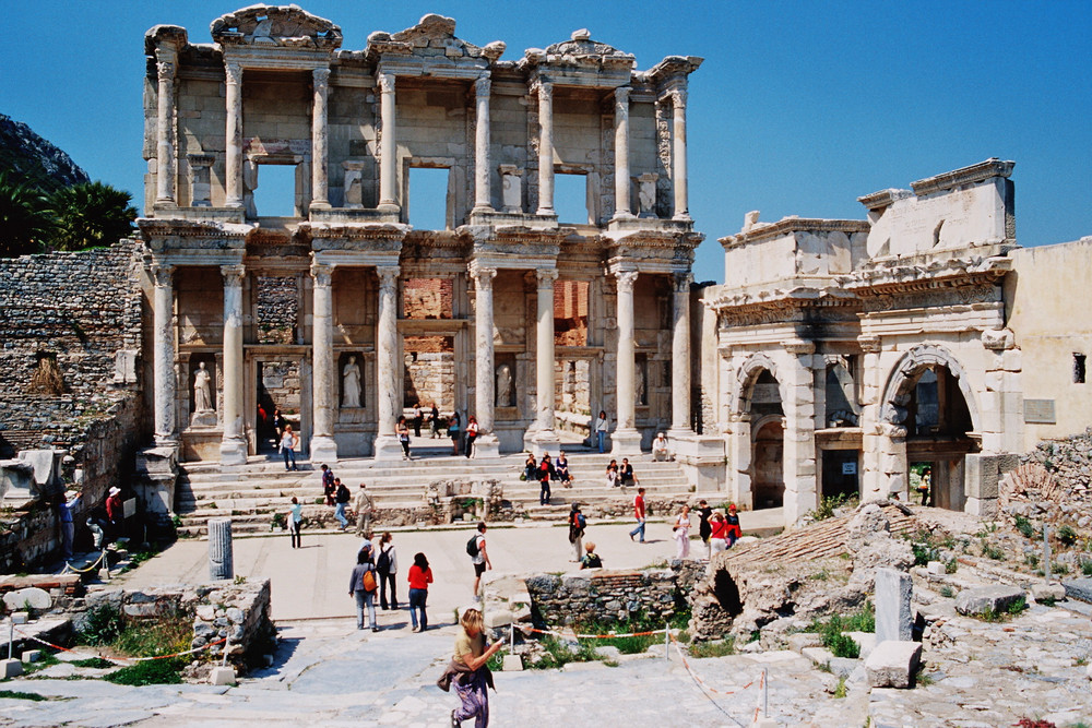 Celsus-Bibliothek, Ephesus von Hans-Peter Bierlein 