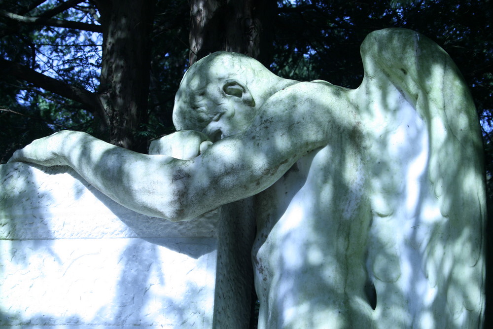 Cementary Angel