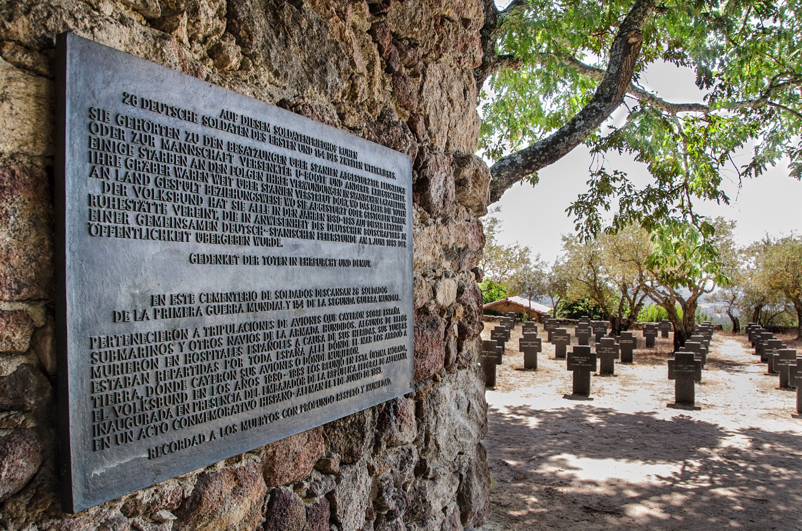 Cementerio Aleman en Cuacos de Yuste (1ª y 2ª Guerra Mundial)