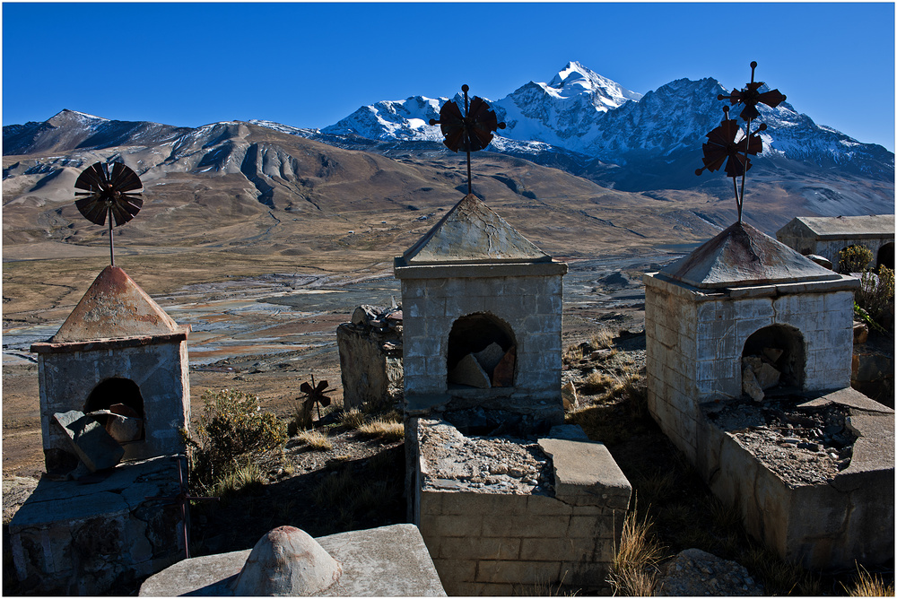 [ Cemetery Huayna Potosi ]