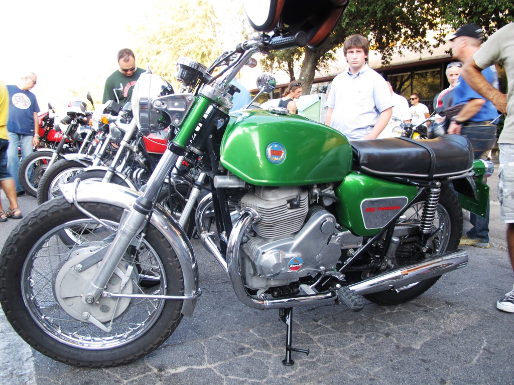 Centenario Moto Benelli.