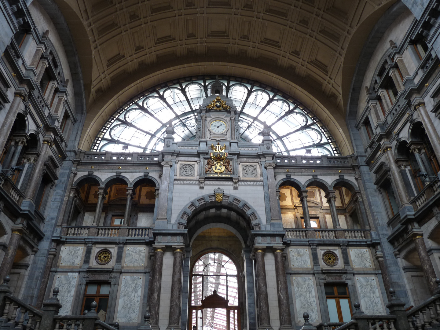 Central Station Antwerpen 1