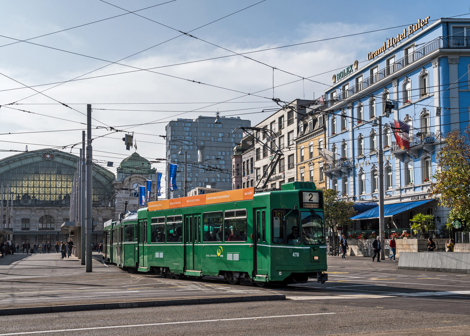 Centralbahnplatz - I -