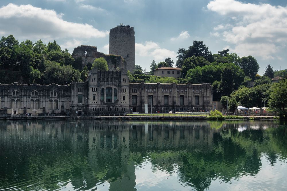 Centrale Elettrica Taccani, fiume Adda