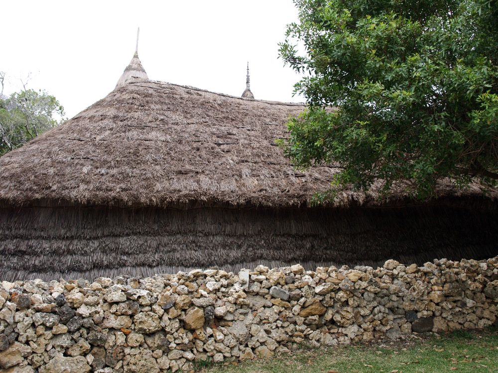 Centre culturel Tchibaou – Tchibaou Kulturzentrum