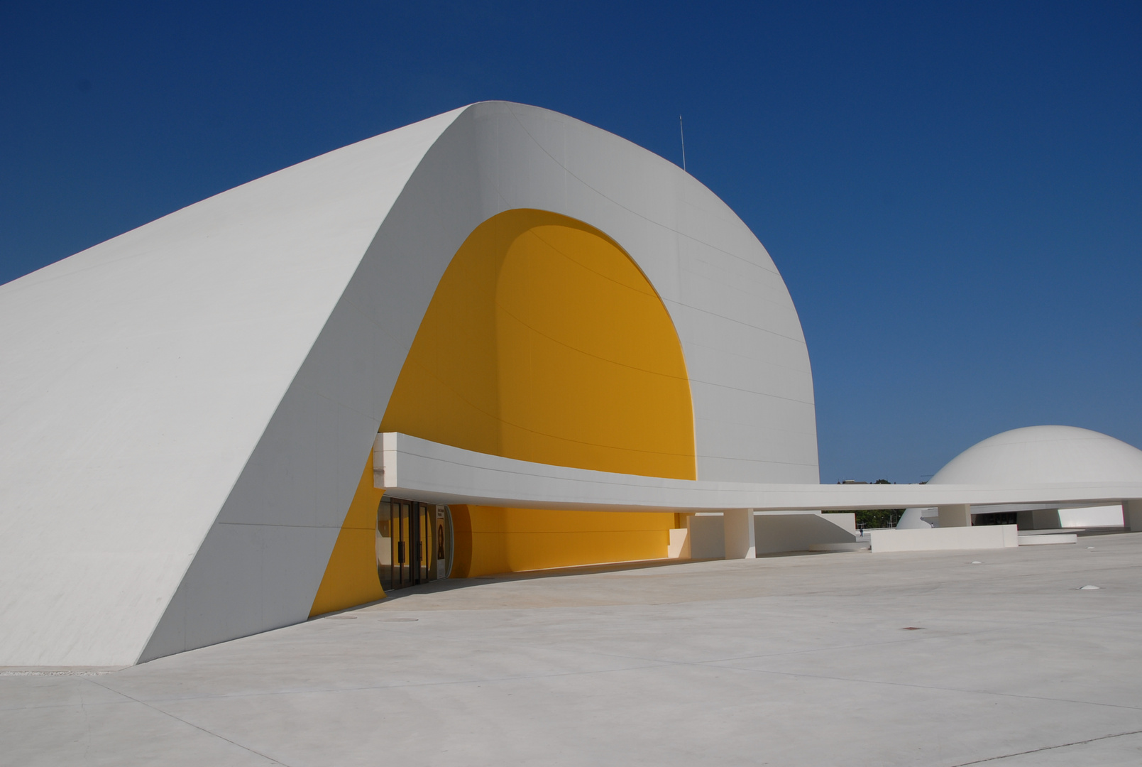 Centro Niemeyer 6