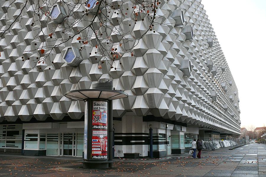 Centrum Warenhaus, ein Baudenkmahl soll abgerissen werden,