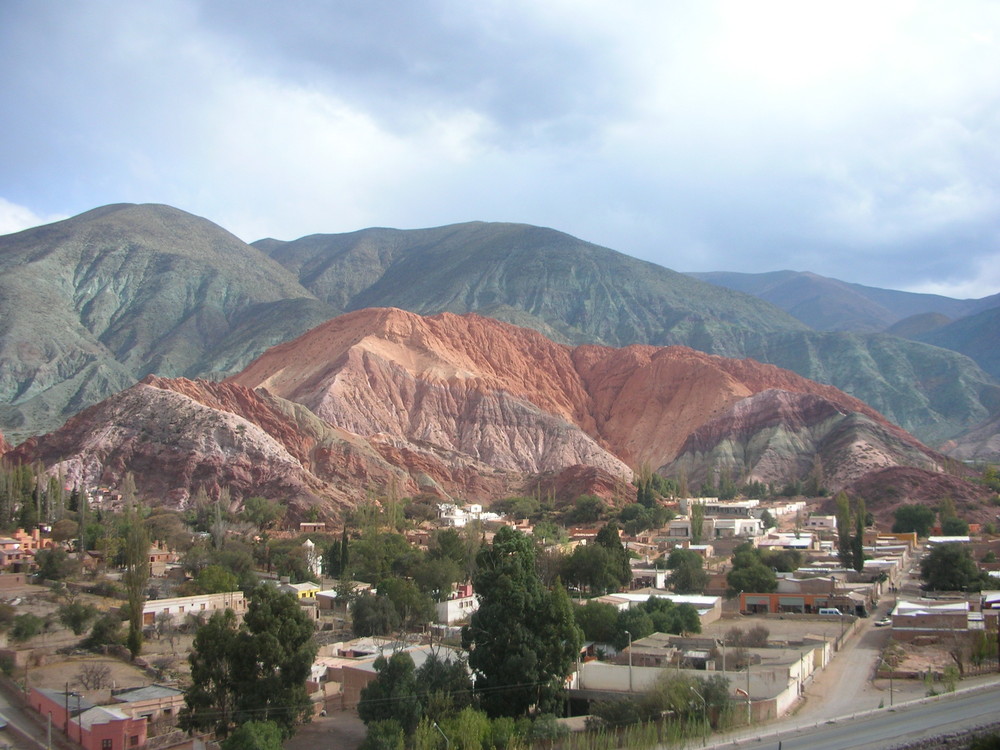 Cerro 7 colores, Lo mas bonito ya fue inventado hace mucho