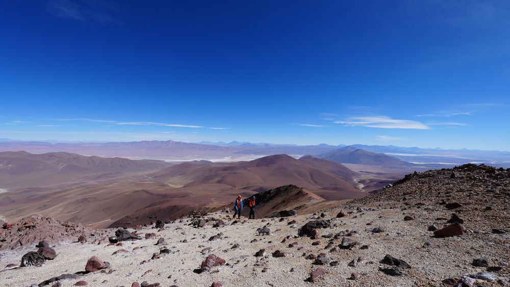 Cerro Azufre: Farbenwelt auch ohne Pflanzen