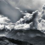 CERRO TORRE - DER FELS IM STURM