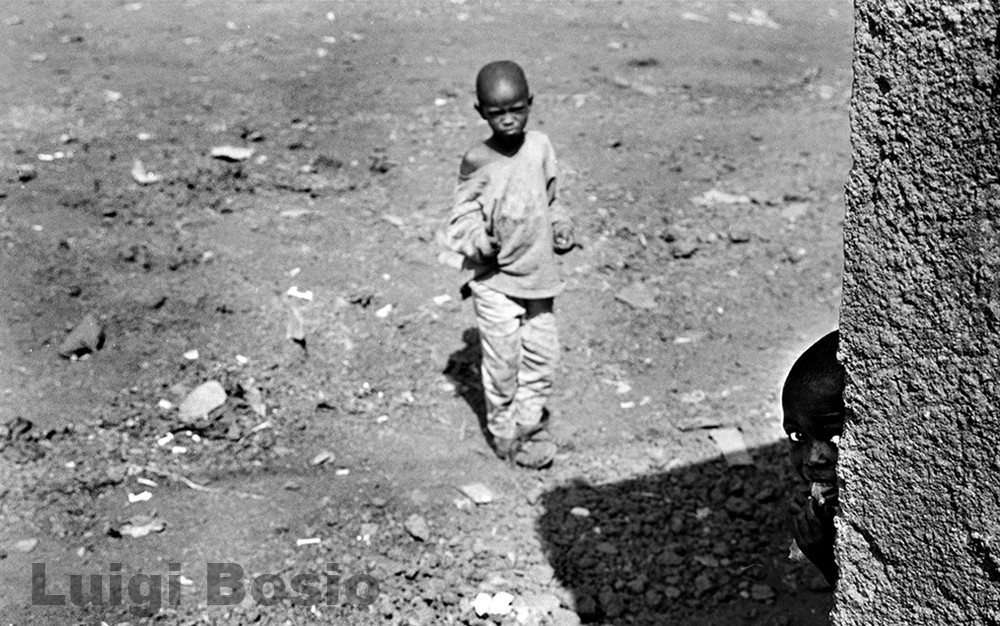 CertiBambini-Strade di Fango (Guinea)