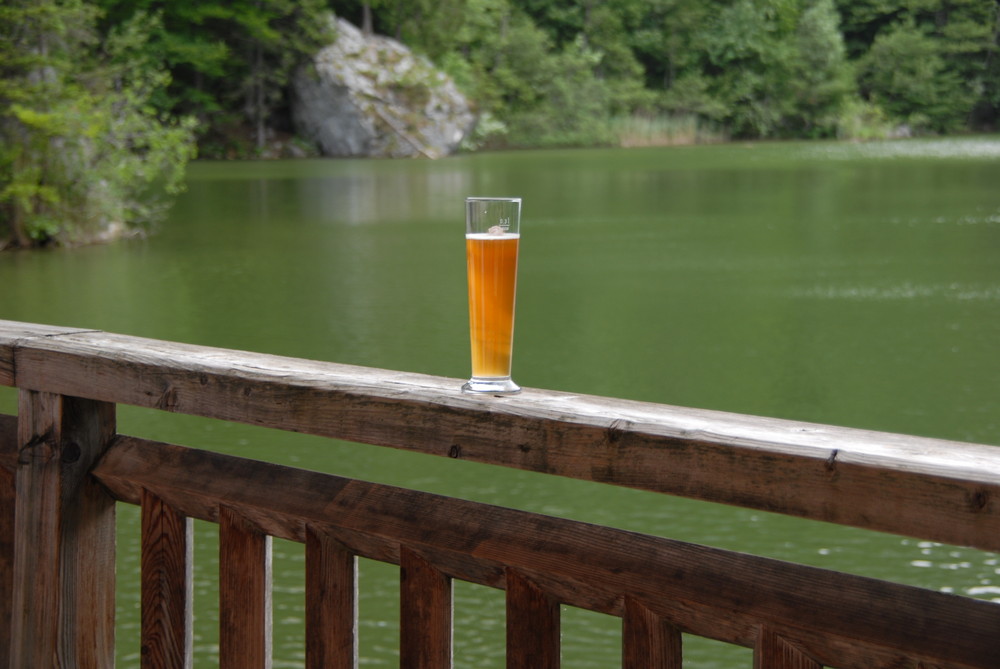 Cerveza de trigo contra H2O