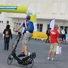 Ces merveilleux fous cyclistes sur leur drôles de machines