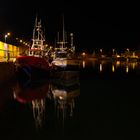 C'est beau un port la nuit