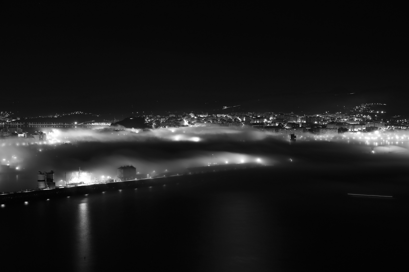 Ceuta de noche