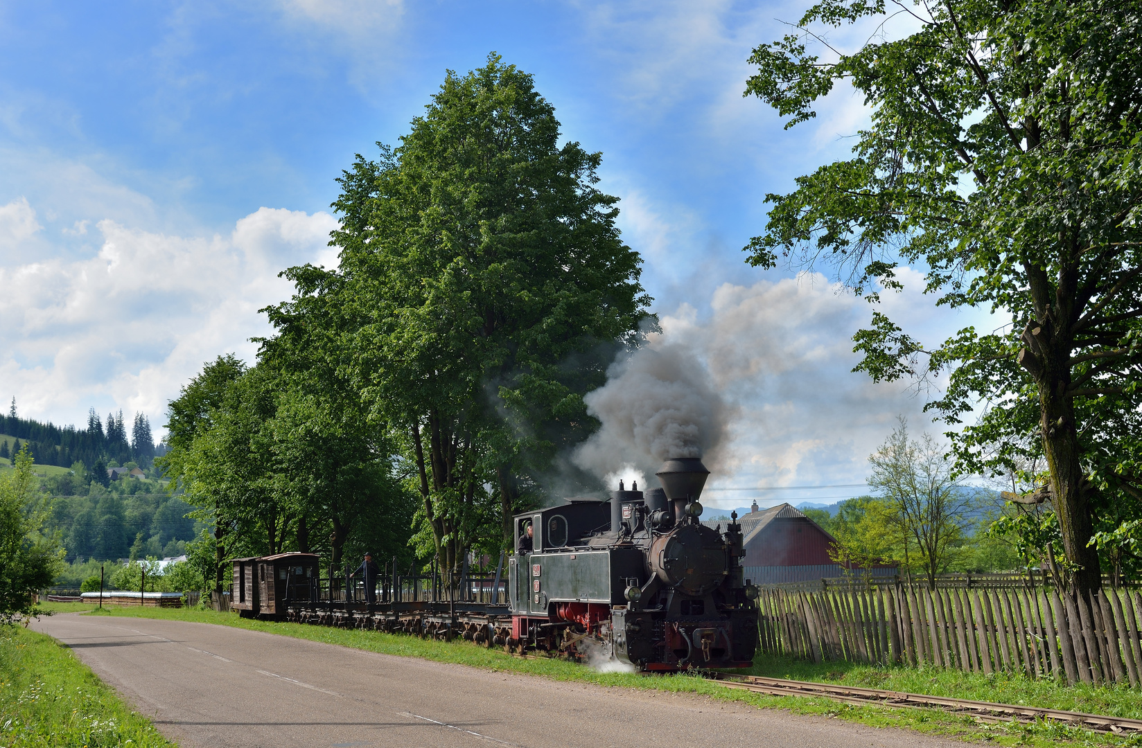 CFI 764 - 431 --Resita-- am 09.06.17 in Moldovita Zaun Straße