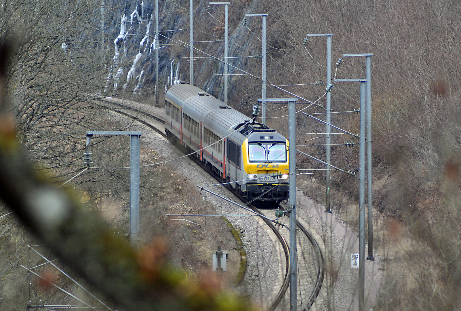 CFL 3003 mit IR 115 zwischen Kautenbach und Göbelsmühle