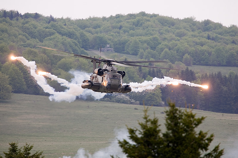 CH-53 beim flaren