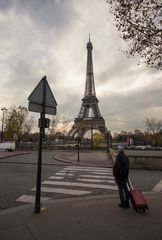 Chaillot - Place de Varsovie - Tour Eiffel - 03