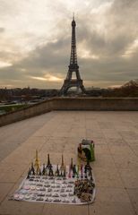 Chaillot - Place du Trocadéro - Tour Eiffel - 01