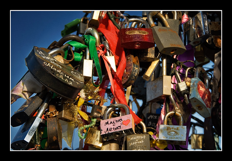 Chained fortune