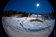 Chalet Barsuela by Night 8mm 30 Sekunden