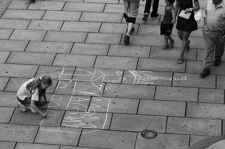 Chalk drawing contest