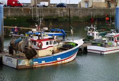 Chalutier dans le port de pêche de La Cotinière - Trawler im Fischereihafen von La Cotinière