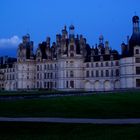 Chambord à la tombée de la nuit