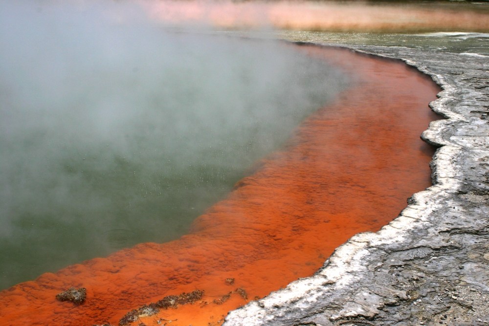 Champagne Pool