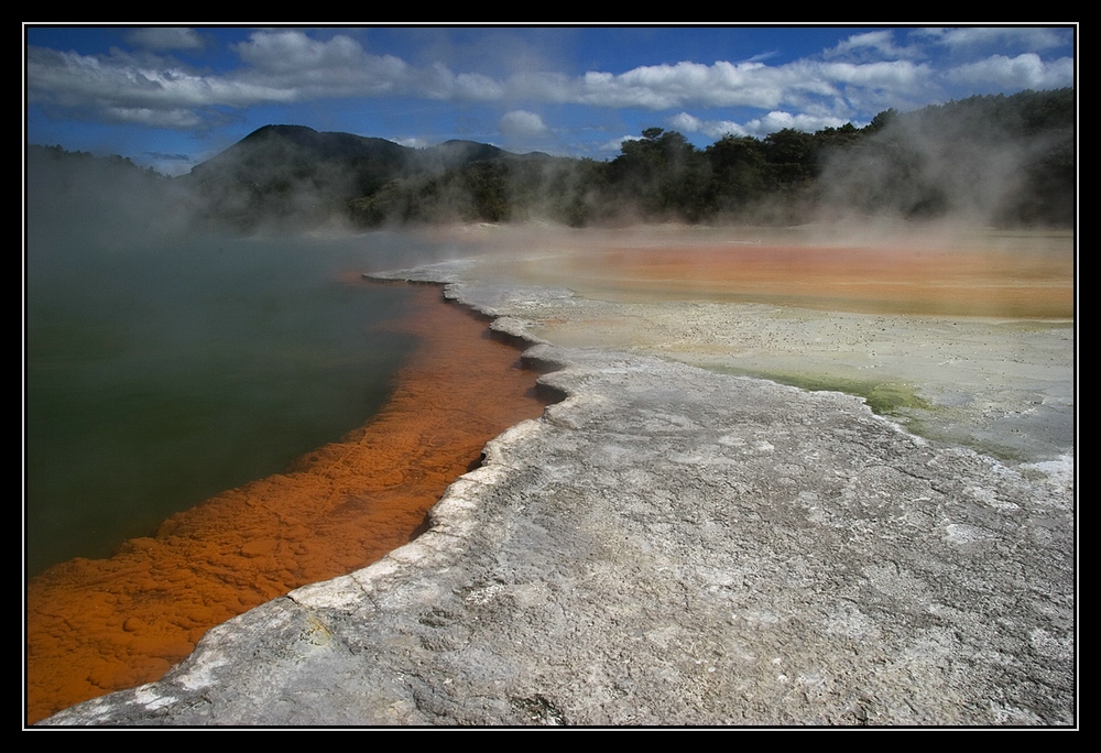 Champagne Pool