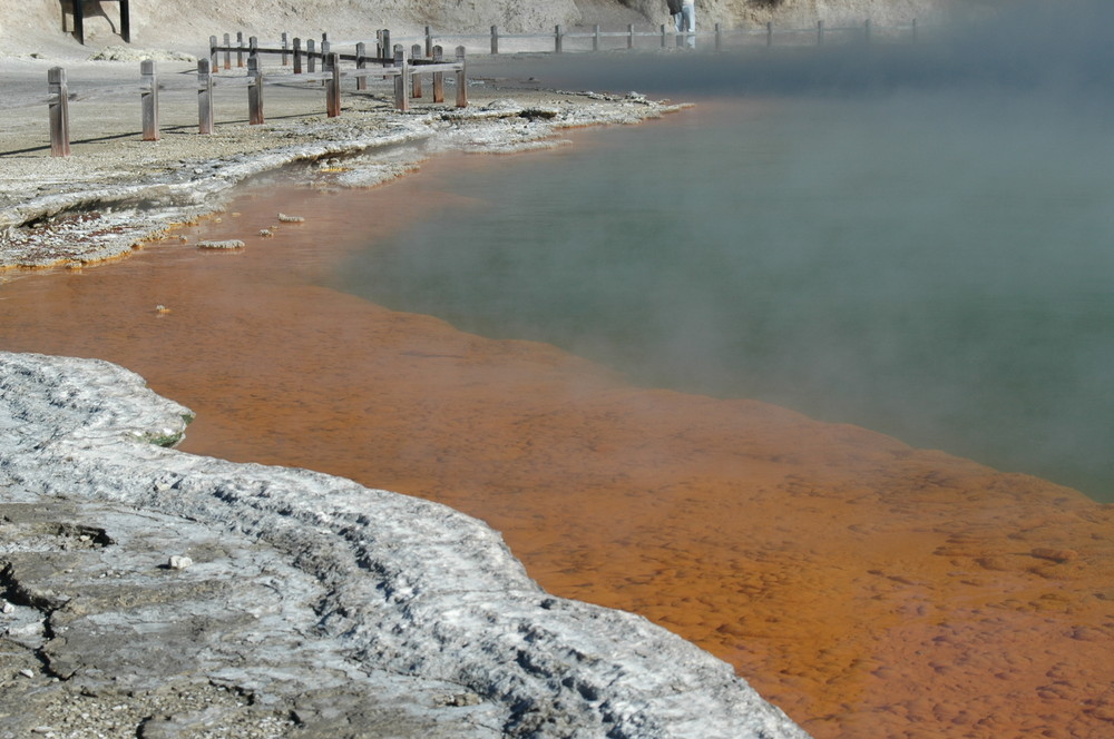 champagne pool (NZ)