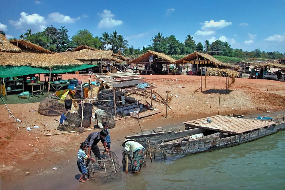 Champassak East Terminal on Mekong riverside