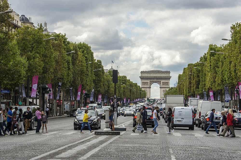 Champs-Elysees