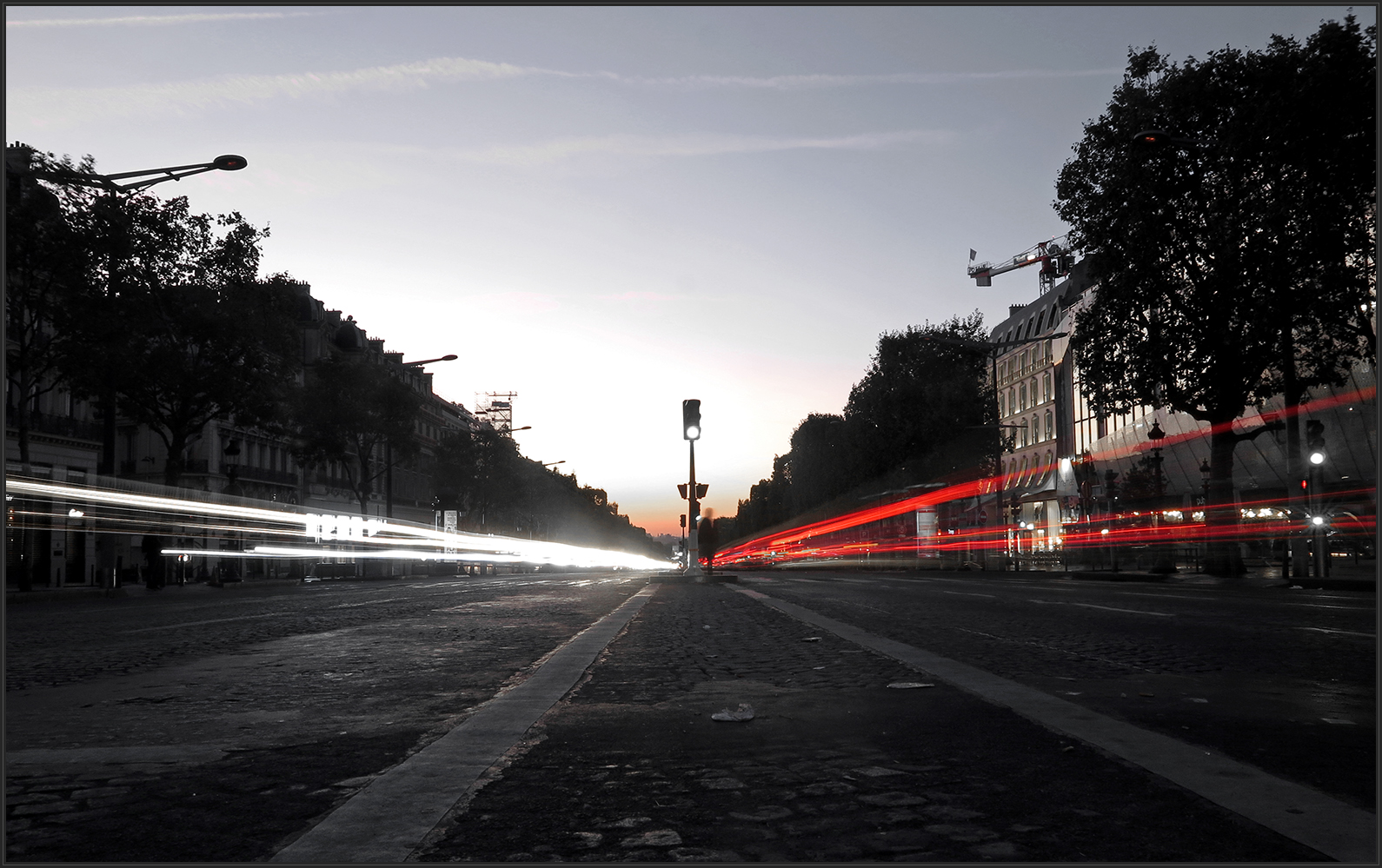 Champs Élysées am Morgen