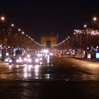 Champs-Élysées bei Nacht