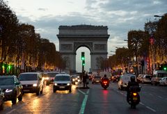 Champs Élysées - Champs Élysées - Arc de Triomphe - 06