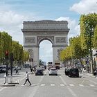 Champs Élysées und Arc de Triomphe 