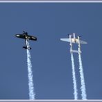 Chance Vought F4U-4 Corsair - Lockheed P-38L Lightning  (3) ©