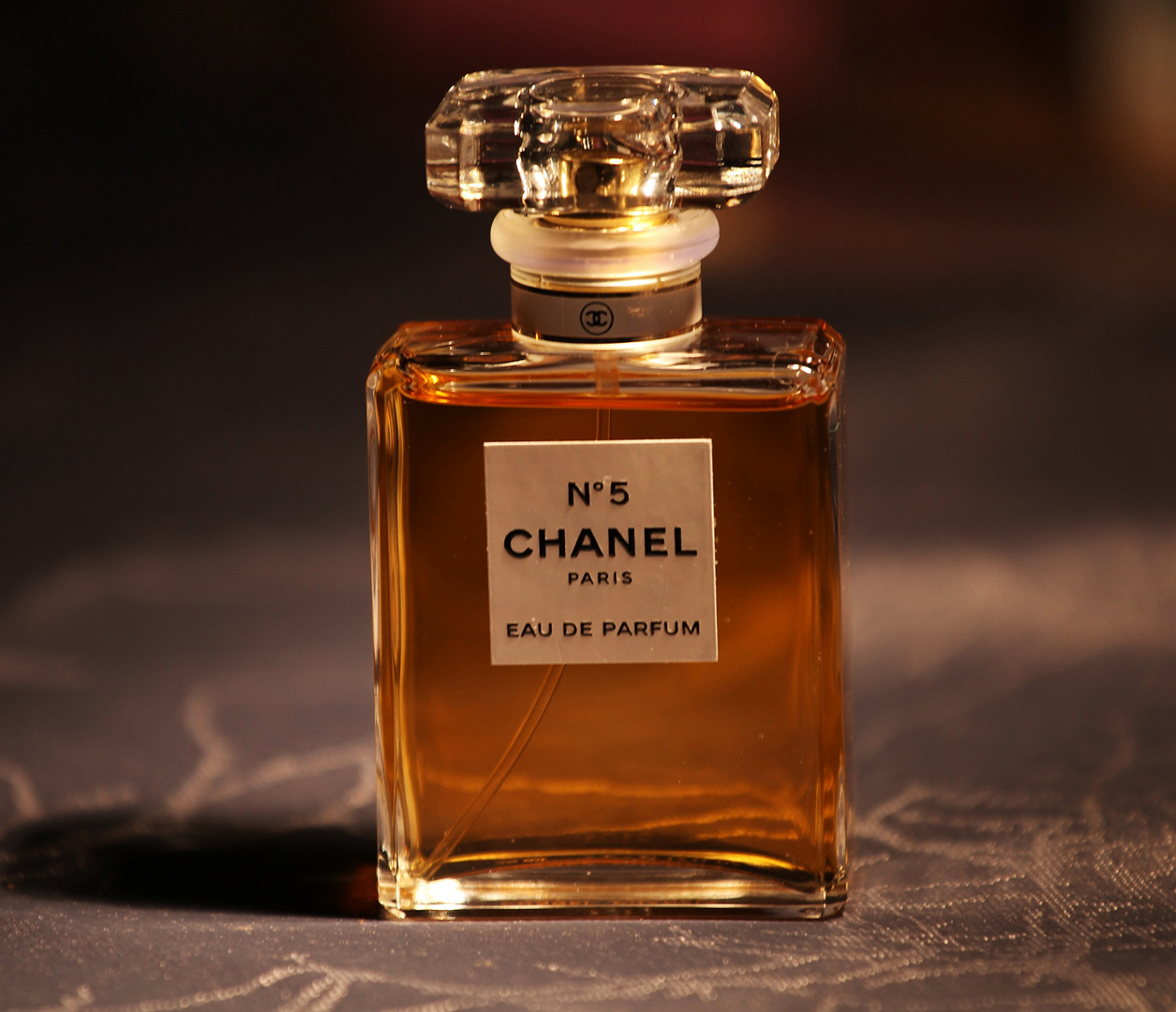 Chanel Nr. 5 .....