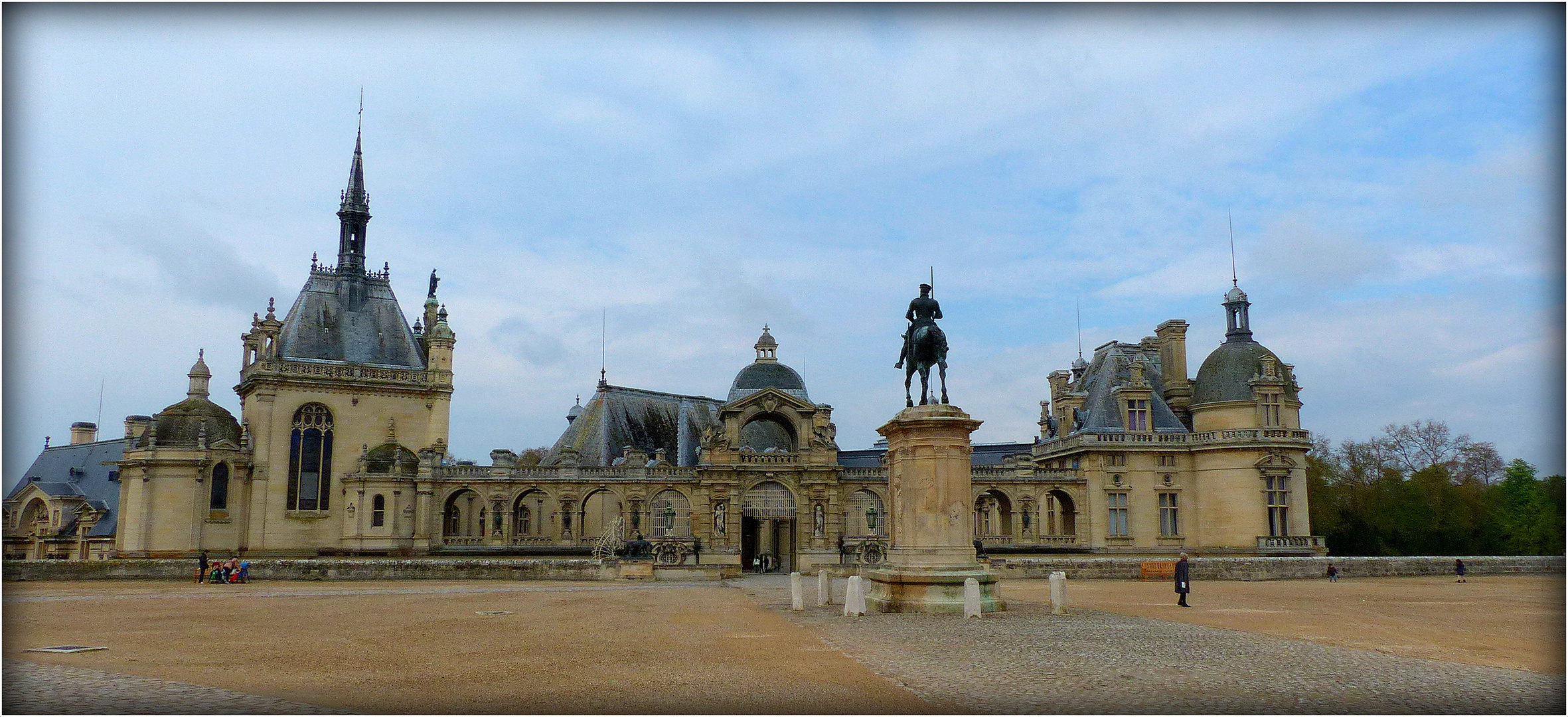 CHANTILLY - 4 - 