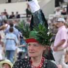 Chapeau avec femme